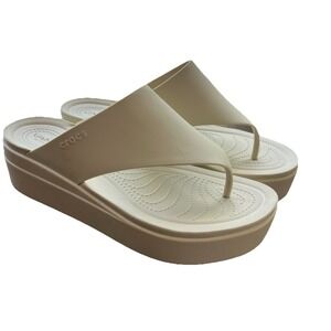New‎ Slip On Crocs Women's  BROOKLYN FLIP Bone Size 10 Platform Cream Off White